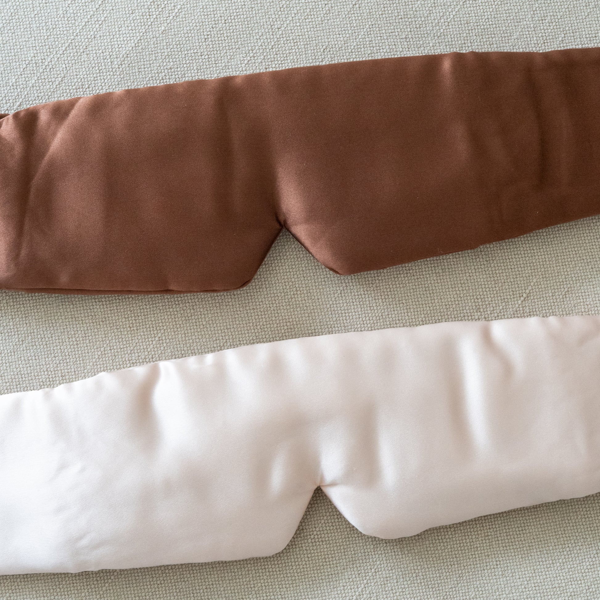 Luscious silk eye mask aid deep sleep in cacao and blush