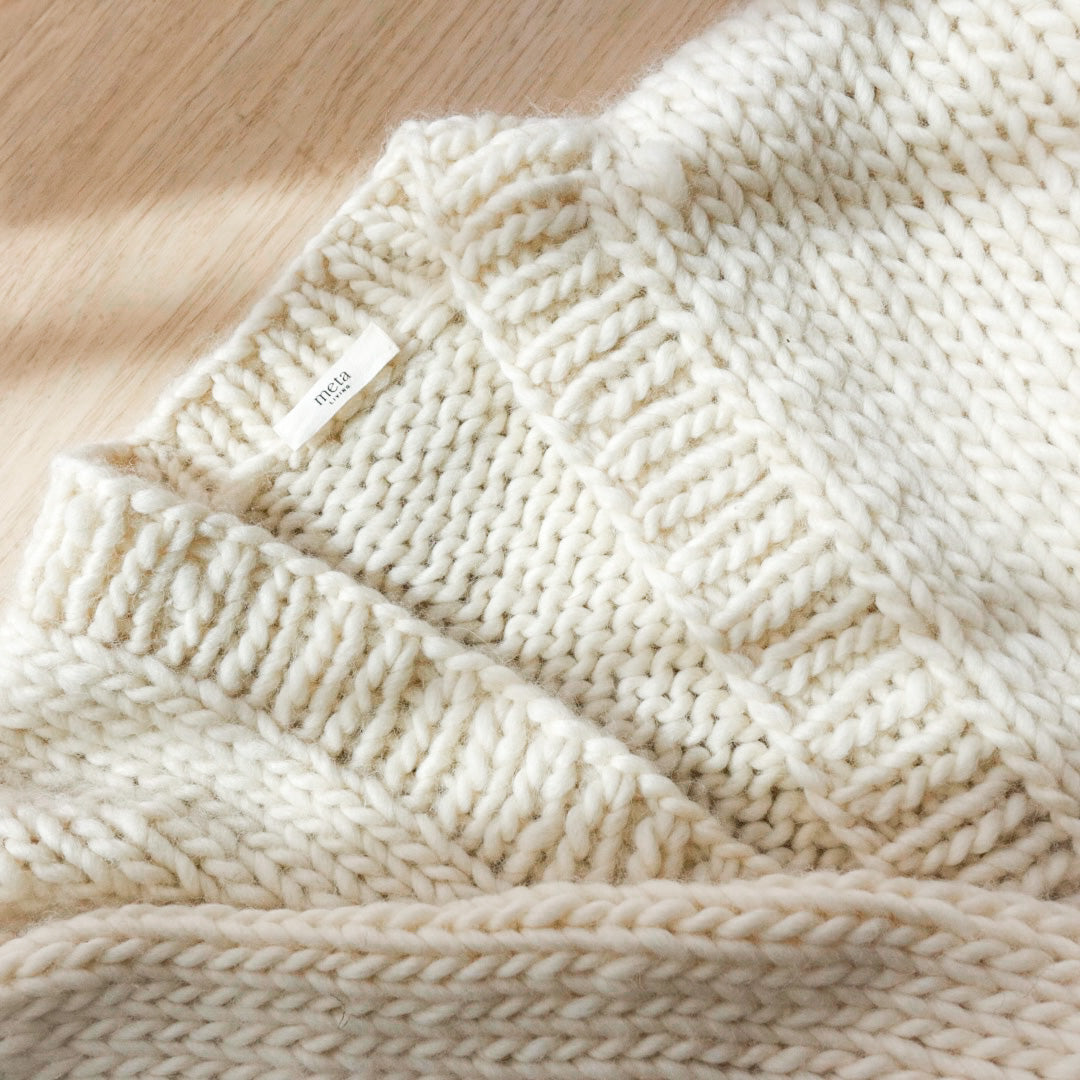 The Cosy Cardigan Sample / Cloud