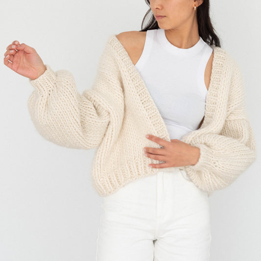 The Cosy Cardigan / Cloud